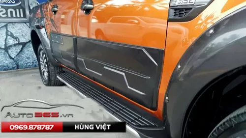 Bậc bước điện cho xe bán tải - Hình 1